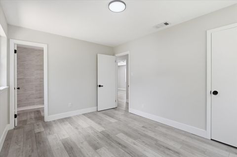 Tiny photo for 412 Georgetown Drive, Tallahassee, FL 32305 (MLS # 398824)