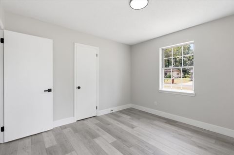 Tiny photo for 412 Georgetown Drive, Tallahassee, FL 32305 (MLS # 398824)
