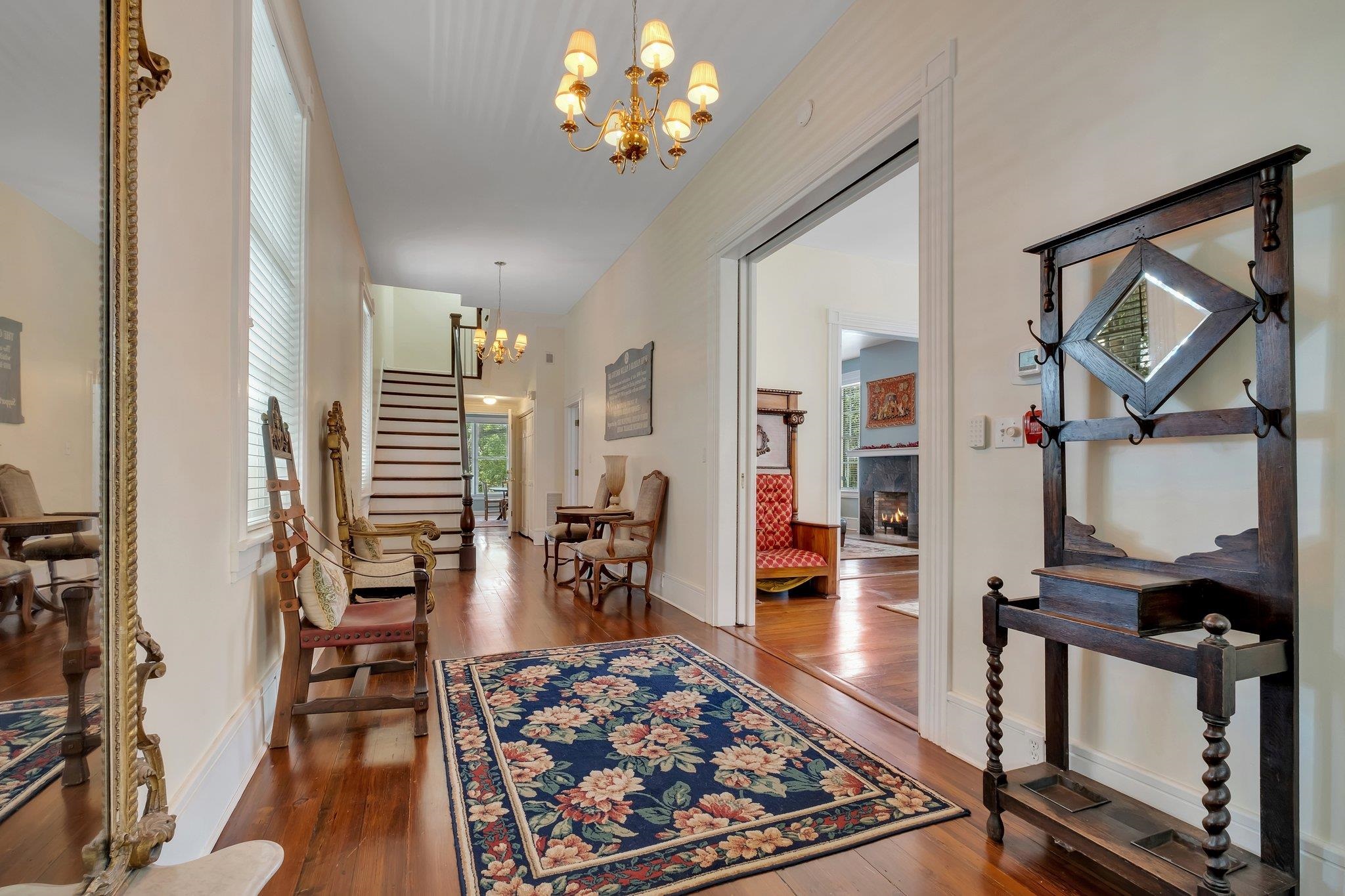 410 N Calhoun Street
