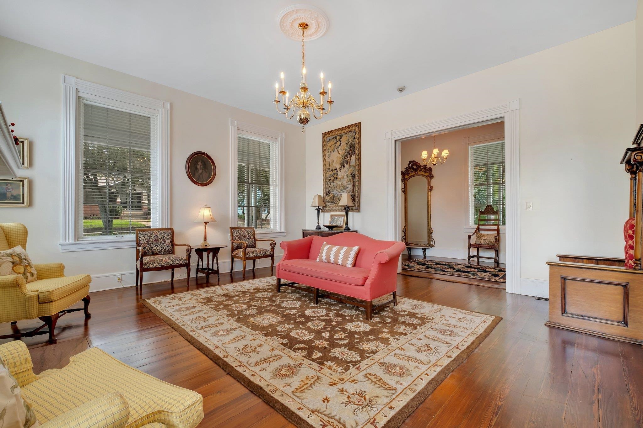410 N Calhoun Street