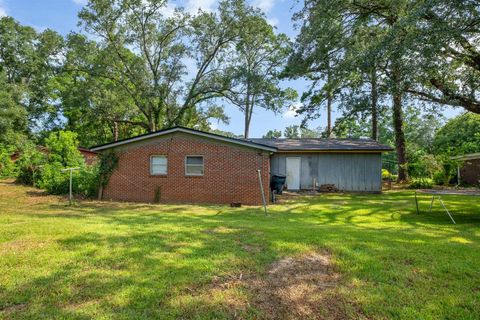 A home in TALLAHASSEE