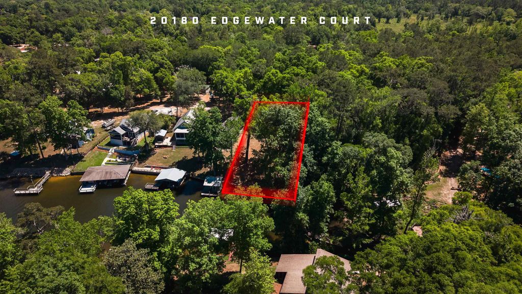 Photo of 20180 Edgewater Court, Tallahassee, FL 32310 (MLS # 398626)