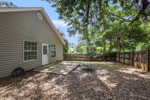 Tiny photo for 2014 Valkyrie Court, Tallahassee, FL 32308 (MLS # 389322)