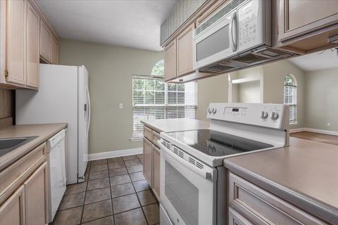 Tiny photo for 2014 Valkyrie Court, Tallahassee, FL 32308 (MLS # 389322)
