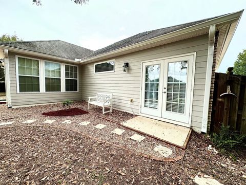 A home in Crawfordville