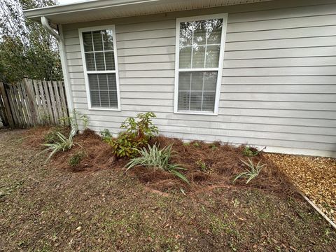 A home in Crawfordville