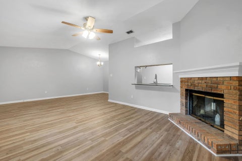 Tiny photo for 151 W Whetherbine Way, Tallahassee, FL 32301 (MLS # 402767)