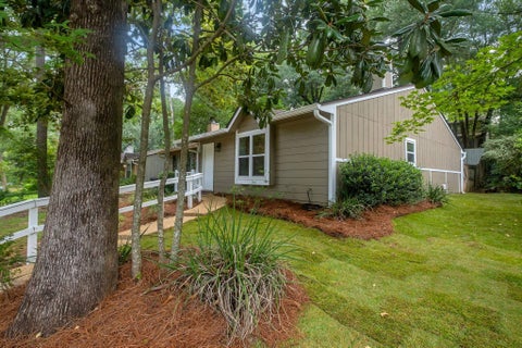 Photo of 151 W Whetherbine Way, Tallahassee, FL 32301 (MLS # 402767)