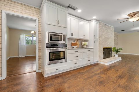 Tiny photo for 9115 Conestoga Avenue, Tallahassee, FL 32309 (MLS # 400079)