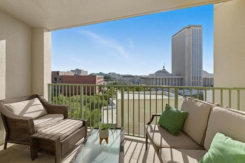Tiny photo for 300 S Duval Street #1108, Tallahassee, FL 32301 (MLS # 400001)