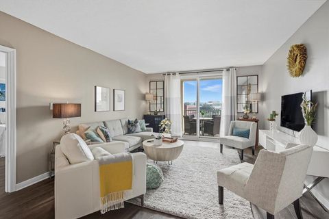 Photo of 300 S Duval Street #1108, Tallahassee, FL 32301 (MLS # 400001)