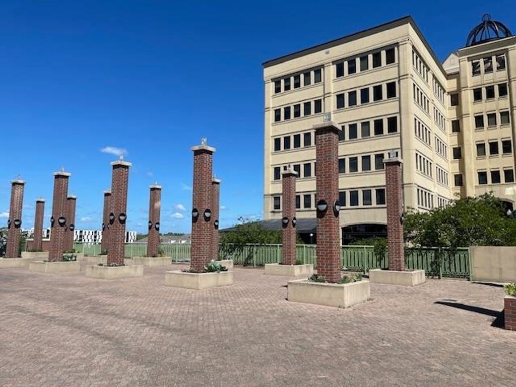 Photo of 300 S DUVAL Street #1408, Tallahassee, FL 32301 (MLS # 398768)