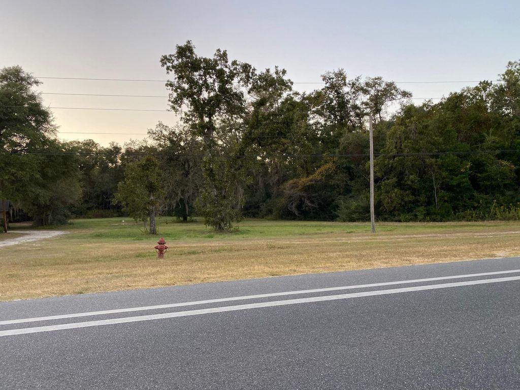Photo of 3358 Crawfordville Highway, Crawfordville, FL 32327 (MLS # 351877)