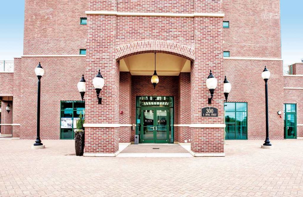 Photo of 300 S Duval Street #1006, Tallahassee, FL 32301 (MLS # 388688)