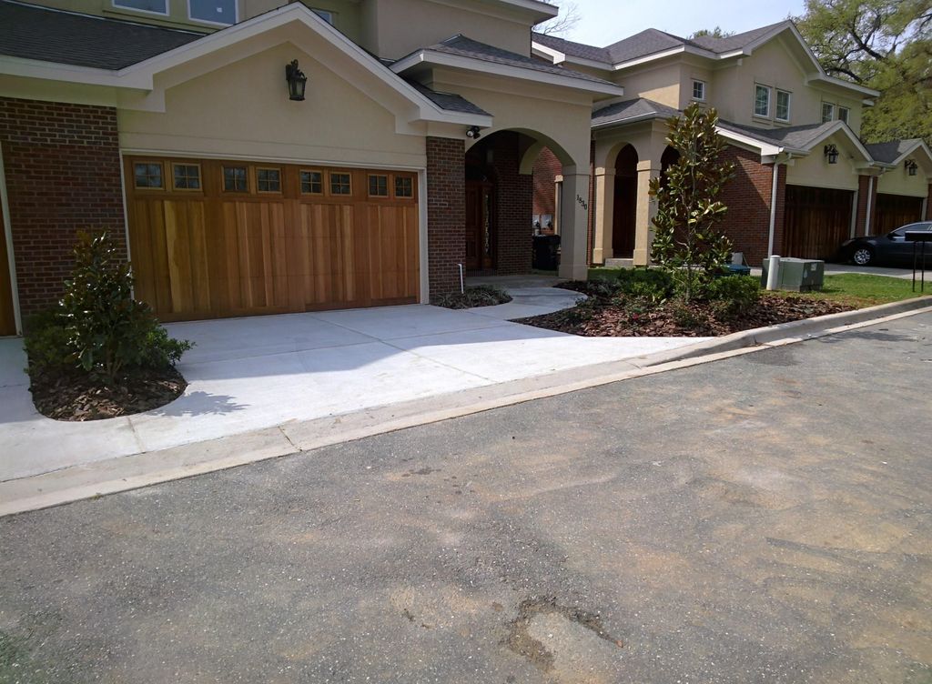 Photo of 1830 Ashley Hall Way, Tallahassee, FL 32308 (MLS # 394771)