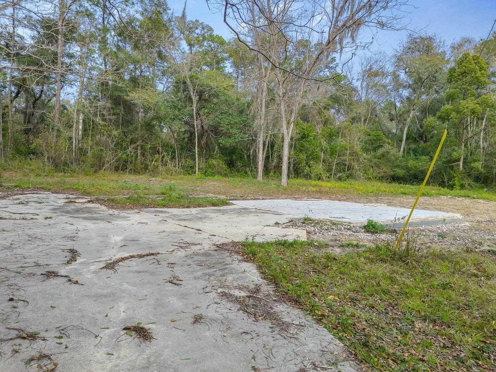 Photo of 3710 Miccosukee Road, Tallahassee, FL 32308 (MLS # 395684)
