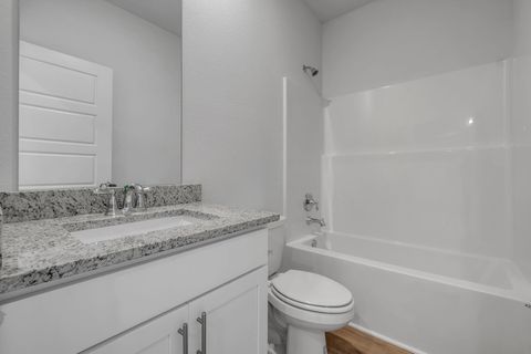 Tiny photo for 142 Bedford Loop, Crawfordville, FL 32327 (MLS # 397736)