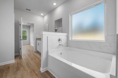 Tiny photo for 142 Bedford Loop, Crawfordville, FL 32327 (MLS # 397736)