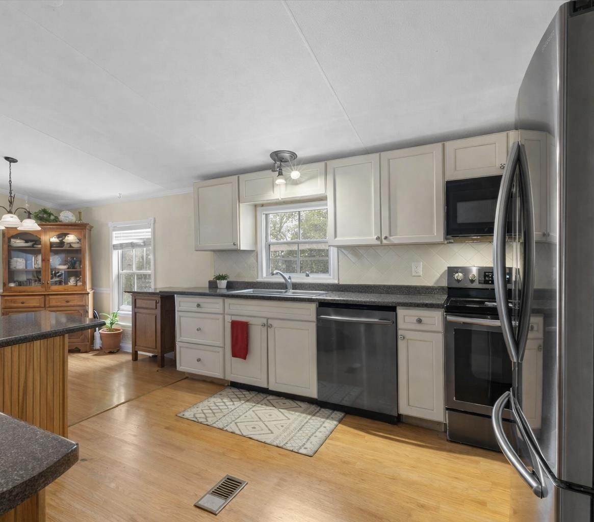 3332 NW 66th Boulevard