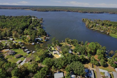 Tiny photo for 24140 Lanier Street, Tallahassee, FL 32310 (MLS # 393227)