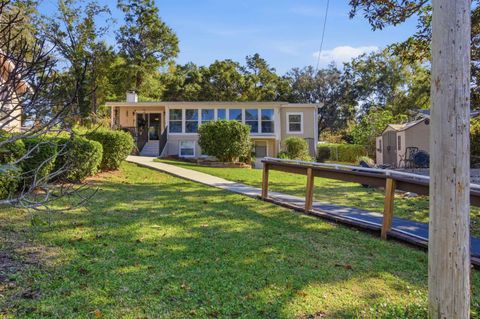 Tiny photo for 24140 Lanier Street, Tallahassee, FL 32310 (MLS # 393227)