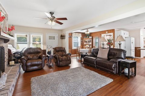 Tiny photo for 24140 Lanier Street, Tallahassee, FL 32310 (MLS # 393227)