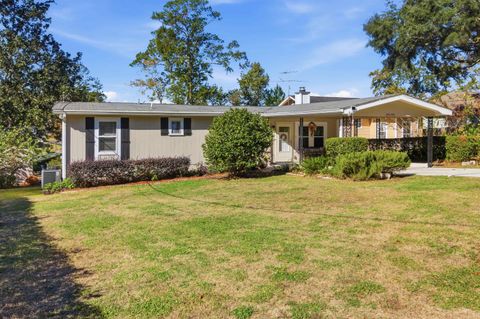 Tiny photo for 24140 Lanier Street, Tallahassee, FL 32310 (MLS # 393227)