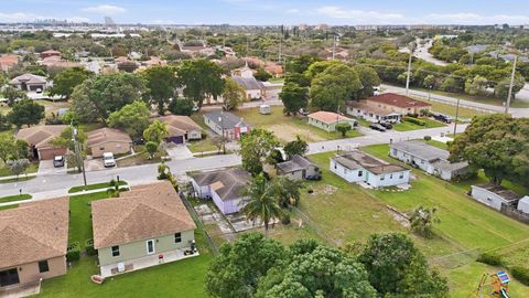 Tiny photo for 2043 NW 8TH Street, Other Florida, FL 33069 (MLS # 395343)