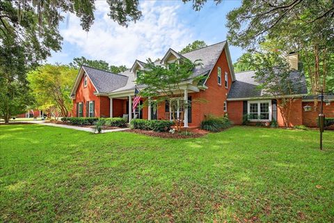 211 Meadow Ridge Drive Tallahassee FL 32312