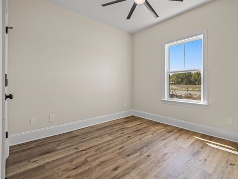 Tiny photo for 10 Divine Loop, Crawfordville, FL 32327 (MLS # 398101)