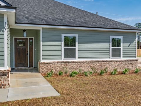 Tiny photo for 10 Divine Loop, Crawfordville, FL 32327 (MLS # 398101)