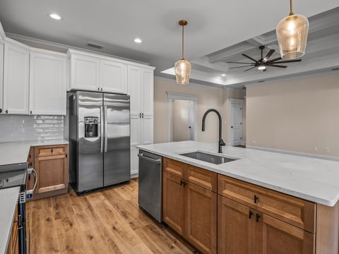 Tiny photo for 10 Divine Loop, Crawfordville, FL 32327 (MLS # 398101)