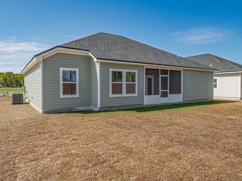 Tiny photo for 10 Divine Loop, Crawfordville, FL 32327 (MLS # 398101)