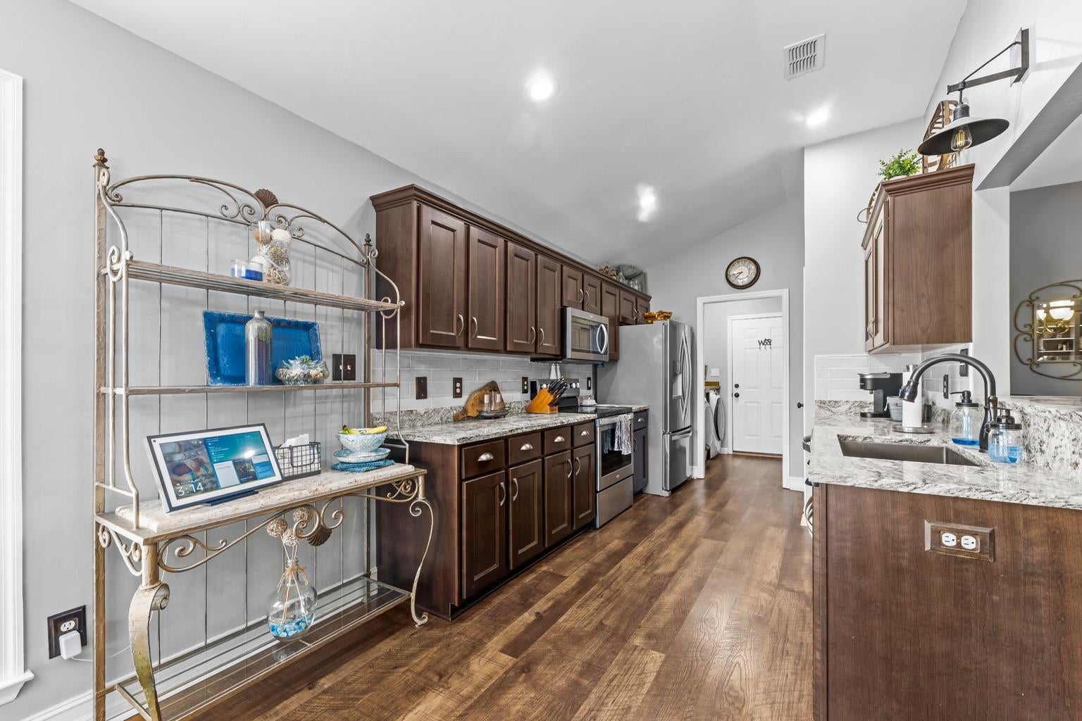 8424 Ivy Brook Lane