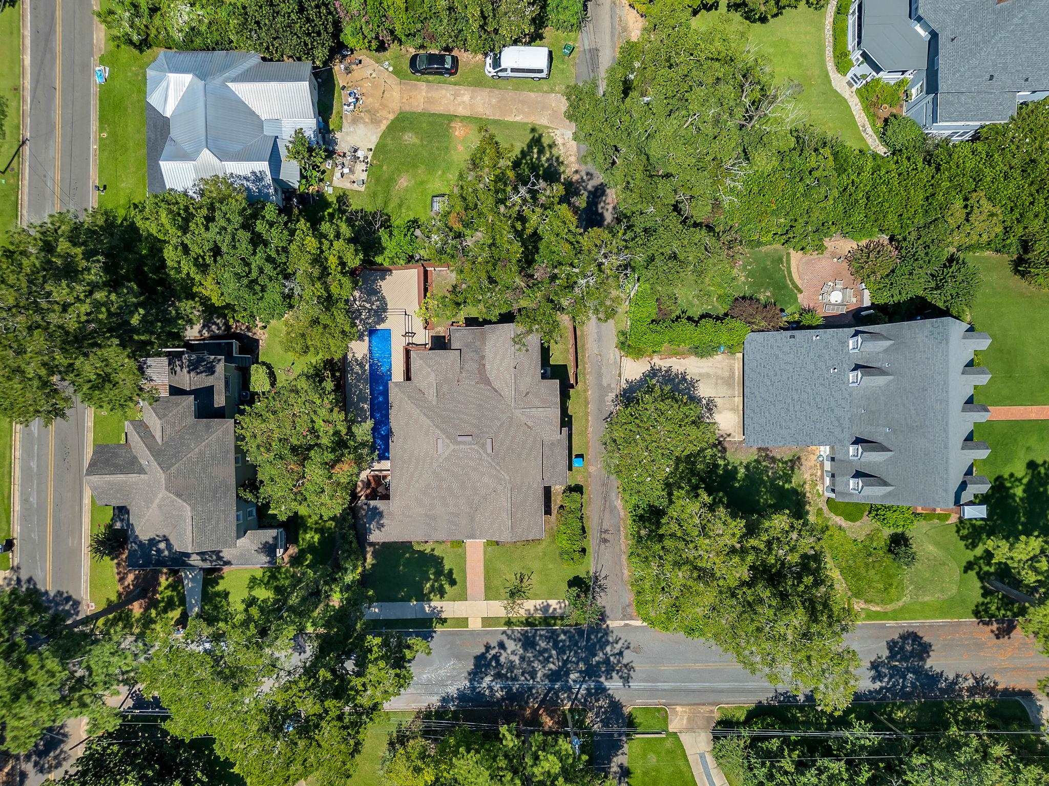 214 W Sharon Street
