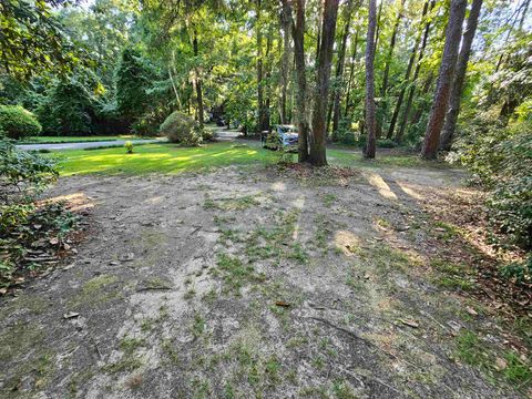 Tiny photo for 3429 Lakeshore Drive, Tallahassee, FL 32312 (MLS # 382328)