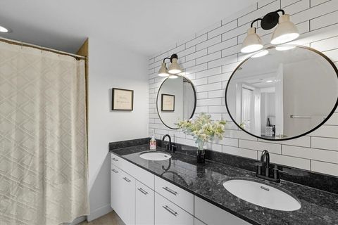 Tiny photo for 300 S DUVAL Street #1108, Tallahassee, FL 32301 (MLS # 393916)