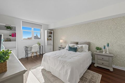 Tiny photo for 300 S DUVAL Street #1108, Tallahassee, FL 32301 (MLS # 393916)