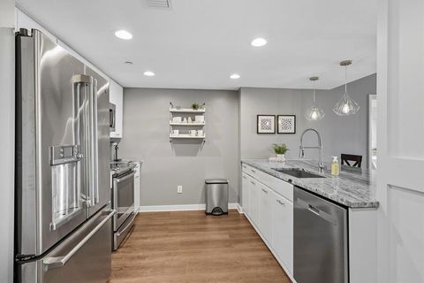 Tiny photo for 300 S DUVAL Street #1108, Tallahassee, FL 32301 (MLS # 393916)