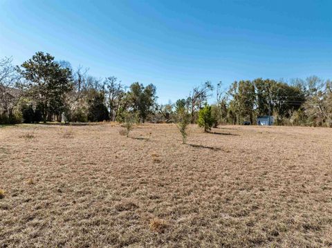 Tiny photo for Vacant NW Live Oak Circle, Jennings, FL 32053 (MLS # 396791)