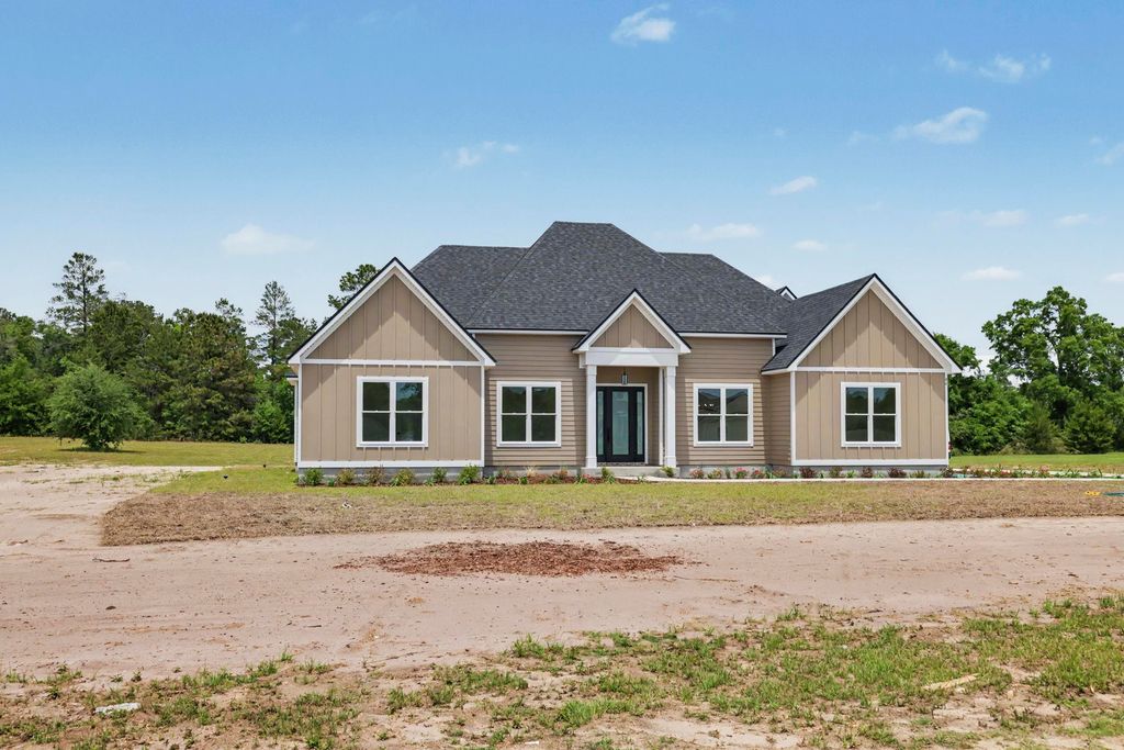 Photo of 60 Golden Loop, Crawfordville, FL 32327 (MLS # 399601)