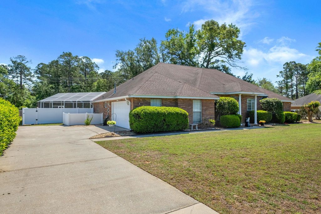 Photo of 6343 Belgrand Drive, Tallahassee, FL 32312 (MLS # 394131)