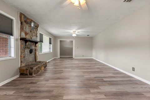Tiny photo for 4068 English Road, Marianna, FL 32448 (MLS # 399157)