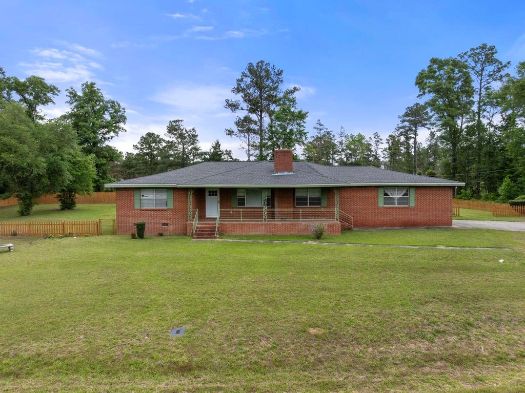 Photo of 4068 English Road, Marianna, FL 32448 (MLS # 399157)