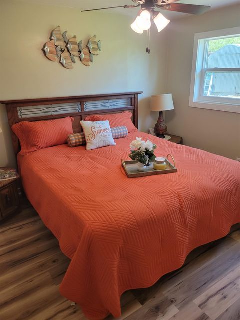 Tiny photo for 18842 Star Hill Lane, Tallahassee, FL 32310 (MLS # 394342)