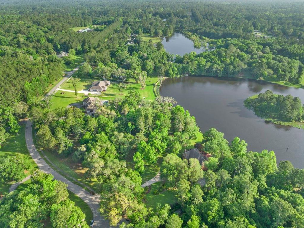 Photo of 0 Lanternlight Road, Tallahassee, FL 32312 (MLS # 393454)