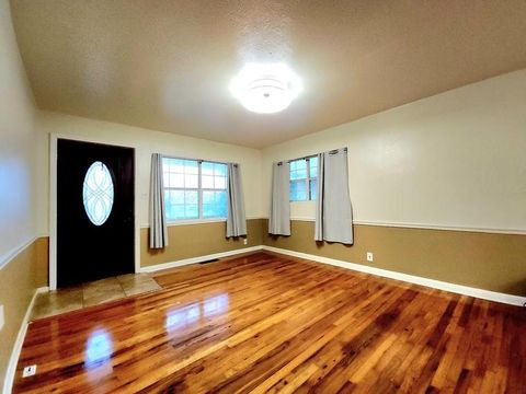 Tiny photo for 1924 Trimble Road, Tallahassee, FL 32303 (MLS # 395840)