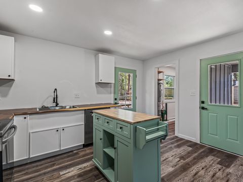 Tiny photo for 321 Trice Lane, Crawfordville, FL 32327 (MLS # 399409)