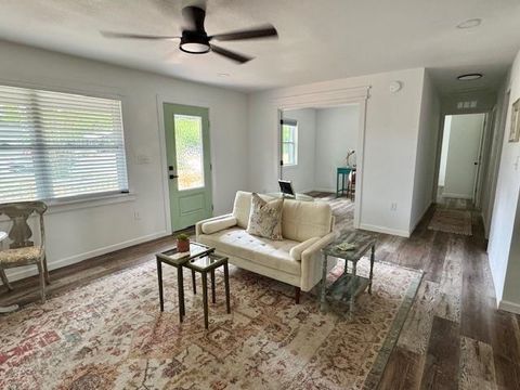 Tiny photo for 321 Trice Lane, Crawfordville, FL 32327 (MLS # 399409)