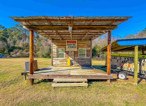 Tiny photo for 4806 Jackson Cove Road, Tallahassee, FL 32303 (MLS # 395506)